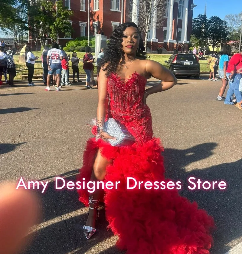 

Modern Red Prom Dresses For African Girls 2026 Luxury Mermaid Split Crystal Beaded Tassel Sleeveless Party Dress Customized