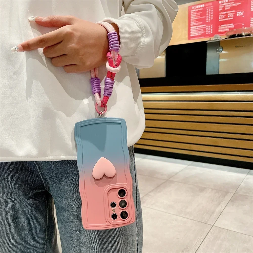 Gradient Love Wave Border Case for Samsung Galaxy S23 S25 Ultra S22 Plus S21 FE A52 A25 A55 A16 A06 S24 Ultra Wrist Strap Cover