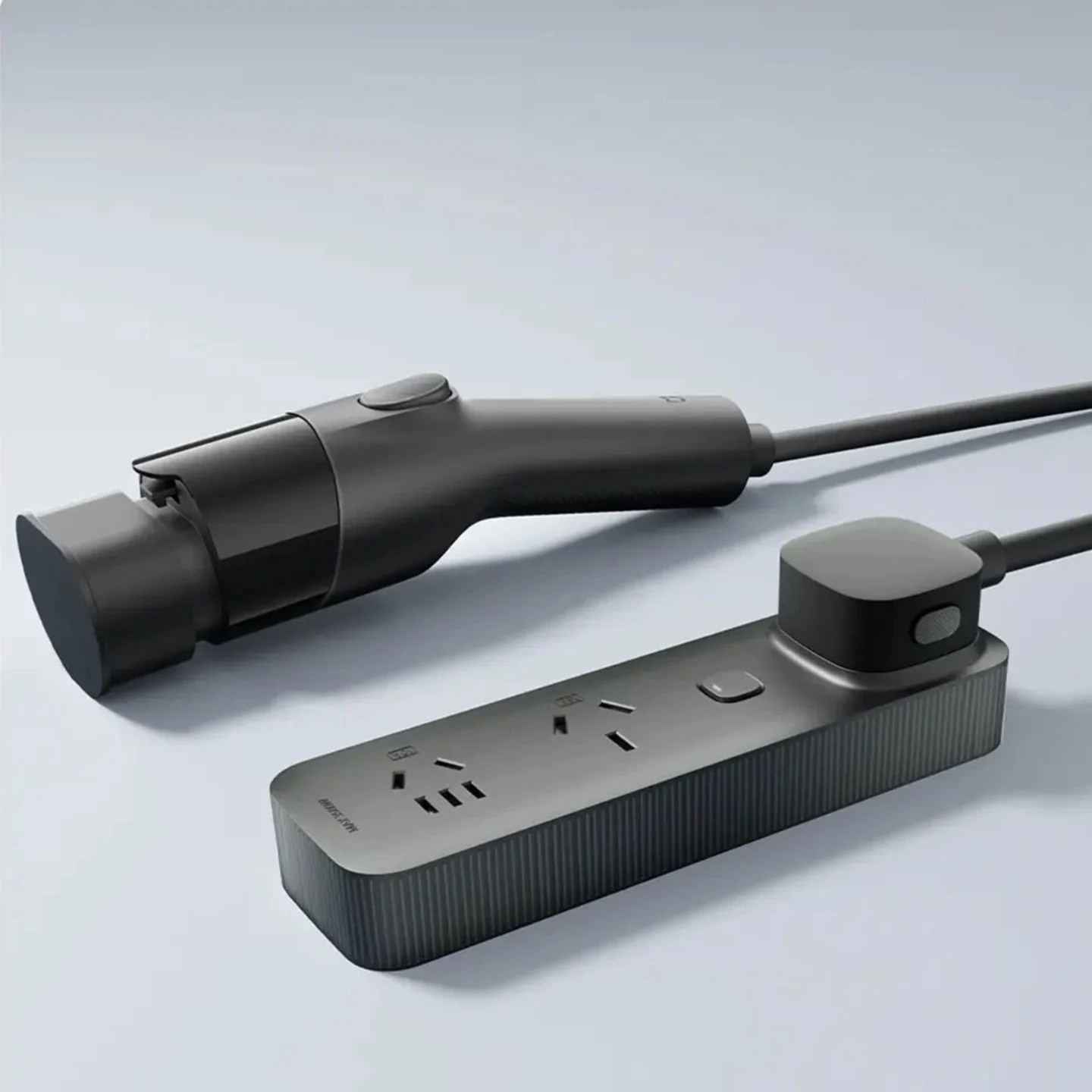 

Portable 10A 16A Car Charging Discharger Plug for Xiaomi YU7 YU 7 SU7 Su7 Multi Functional V2L Car Charging Discharging Socket