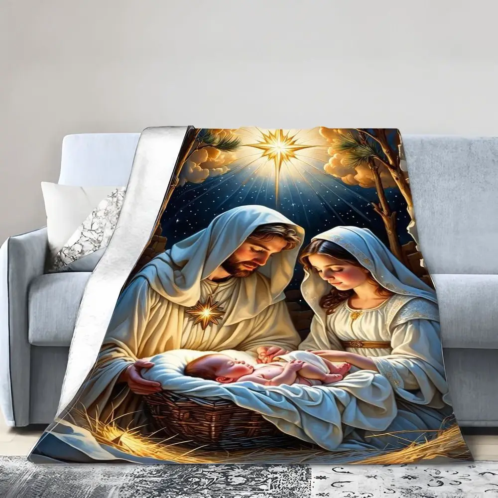 مشهد المهد المقدس مع طفل يسوع في مدير - ديكور عيد الميلاد الريفي الصادق الذي يتميز بجزيف ومريم تحت نجم ساطع