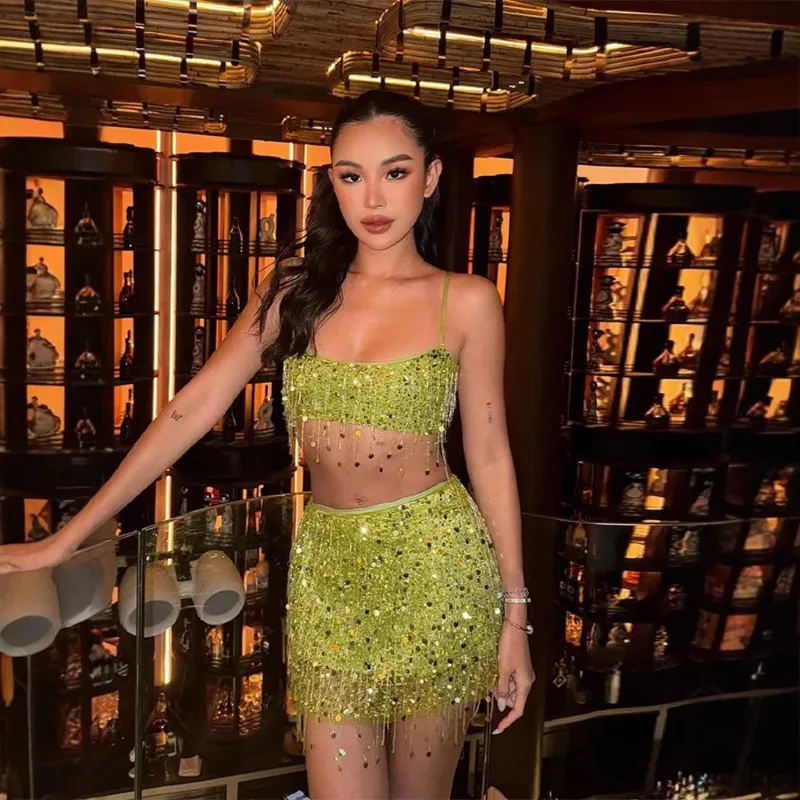 

Women Sexy Sequins Tassel Mini Skirt Sets Shiny Sling Crop Tops Short Skirts Suit Summer Lady New Chic Beach Party Outfits