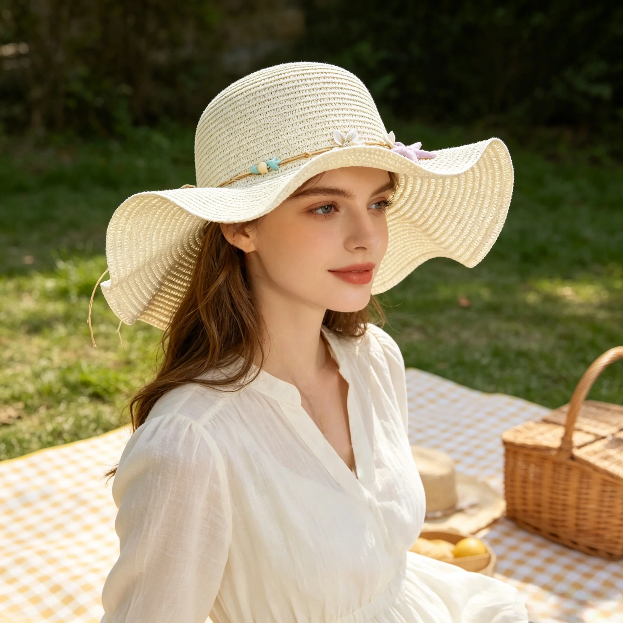 Women's Beach Vacation Wide-Brimmed Straw Hat with Starfish and Flower Decorations, Adjustable Straw Sun Hat, Outdoor Picnic Sun Protection Wide-Brimmed Sun Hat, Versatile Vacation Beach Hat, Available in Three Colors