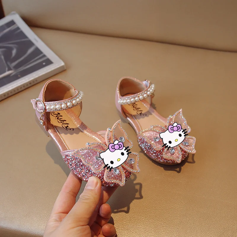 

spring Beach shoes Sanrio baby first walkers summer new girl soft soles princess sandals hello kitty children performance shoes