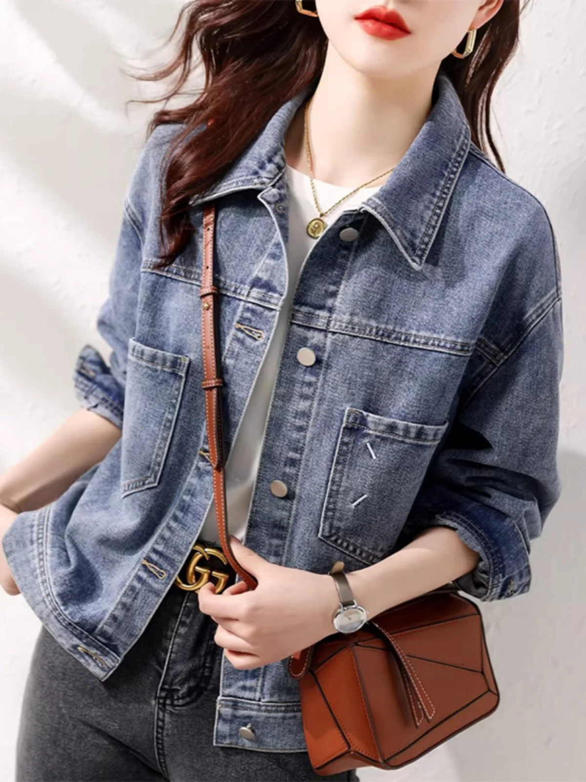 

Retro Faionable ort Denim Jaet Women's Sli Versatile Slimming Top oulder-Length Buttons Long Sve Color