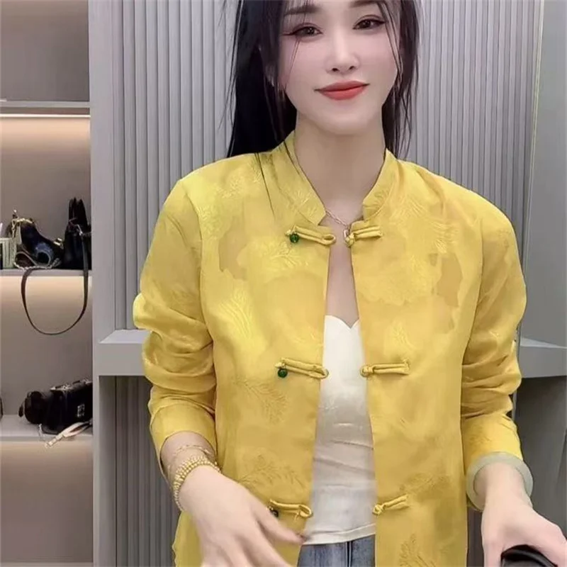 Thin High-end Shirts Women's Long Sleeves Spring 2026 New Heavy Industry Jacquard Hollowed-Out Fashion Retro Buckle Collar Tops