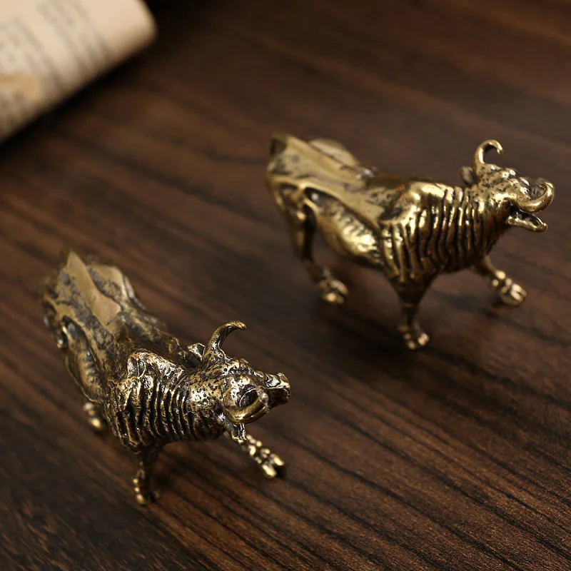 Solid Brass Buffalo Office Desktop Small Ornaments Bullfight Bronze Tea Ornaments Ornament Crafts Gift Playing with Hands