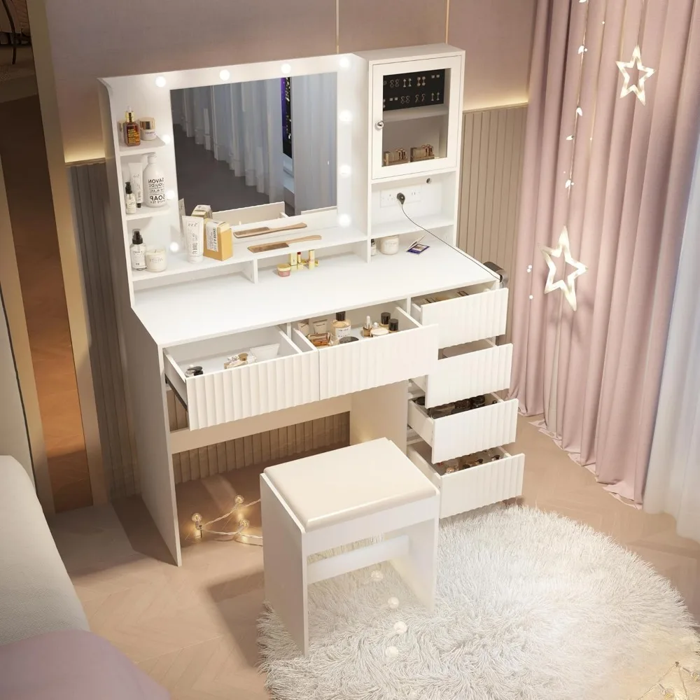 Ensemble de salle à manger 10 pièces pour patio extérieur, table de bar en bois d'acacia et 4 tabourets avec coussin amovible, ratt pe toutes saisons