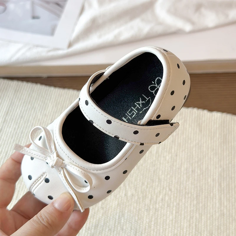 Picture 7: Autumn Girl's Mary Janes Polka Dot Bowknot Sweet Kid's Flat Shoe Solid Colors Anti-slip Daily Versatile Chic Children Shoes