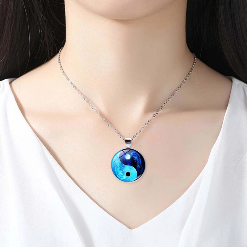 Necklace Pendant Dragon Moon Yin Yang Tai Time Gemstone Women Versatile European American Vintage Fashion Sweater Chain Jewelry