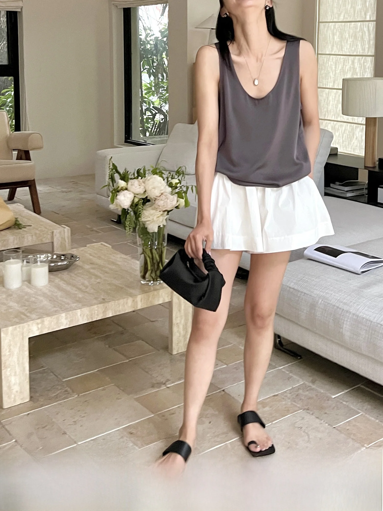 

SOTHEA Cool Summer Loose Slimming Effect U-Ne Svel Vest Tee Acetate Material Comfortable Fit Faionable Women's Vest