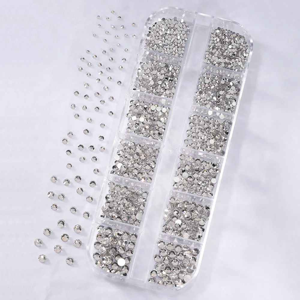 12 Gitter, 3D-weiße Nail-Art-Strasssteine und 2 Werkzeuge, gemischte Größen, flache Rückseite, rundes Glas, Diamant-Nagel-Charms, DIY-Handwerk, Maniküre-Zubehör – Detail 3
