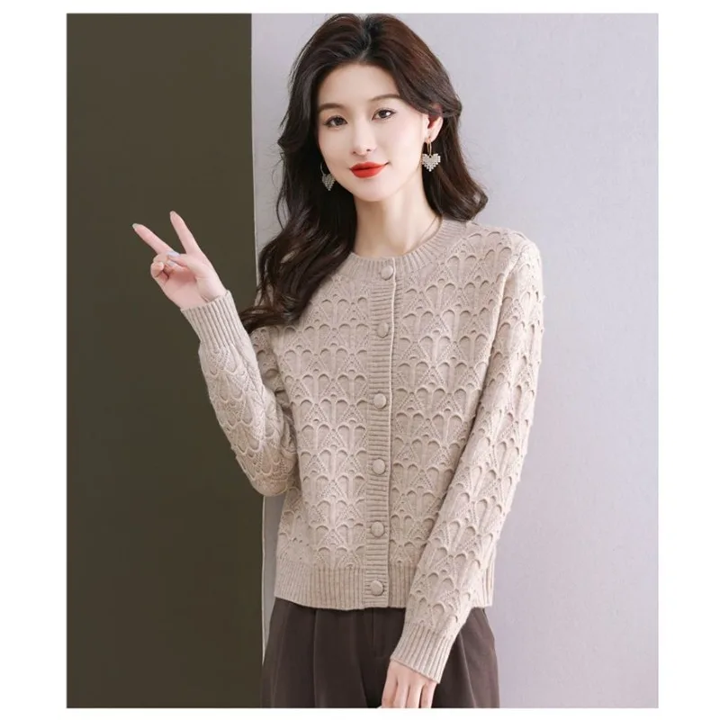 

Knitted Cardigan Jacket Loose Round Neck Sweater Autumn and Winter Solid Color Button Fashion Top
