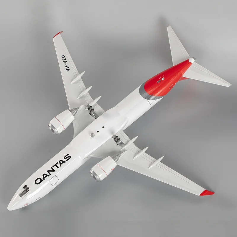 Display Scale Airplanes 47cm 737 Boe-ing Model B737-800 Qantas Australian Airways Aircraft Model Plastic Model With Landing Gear