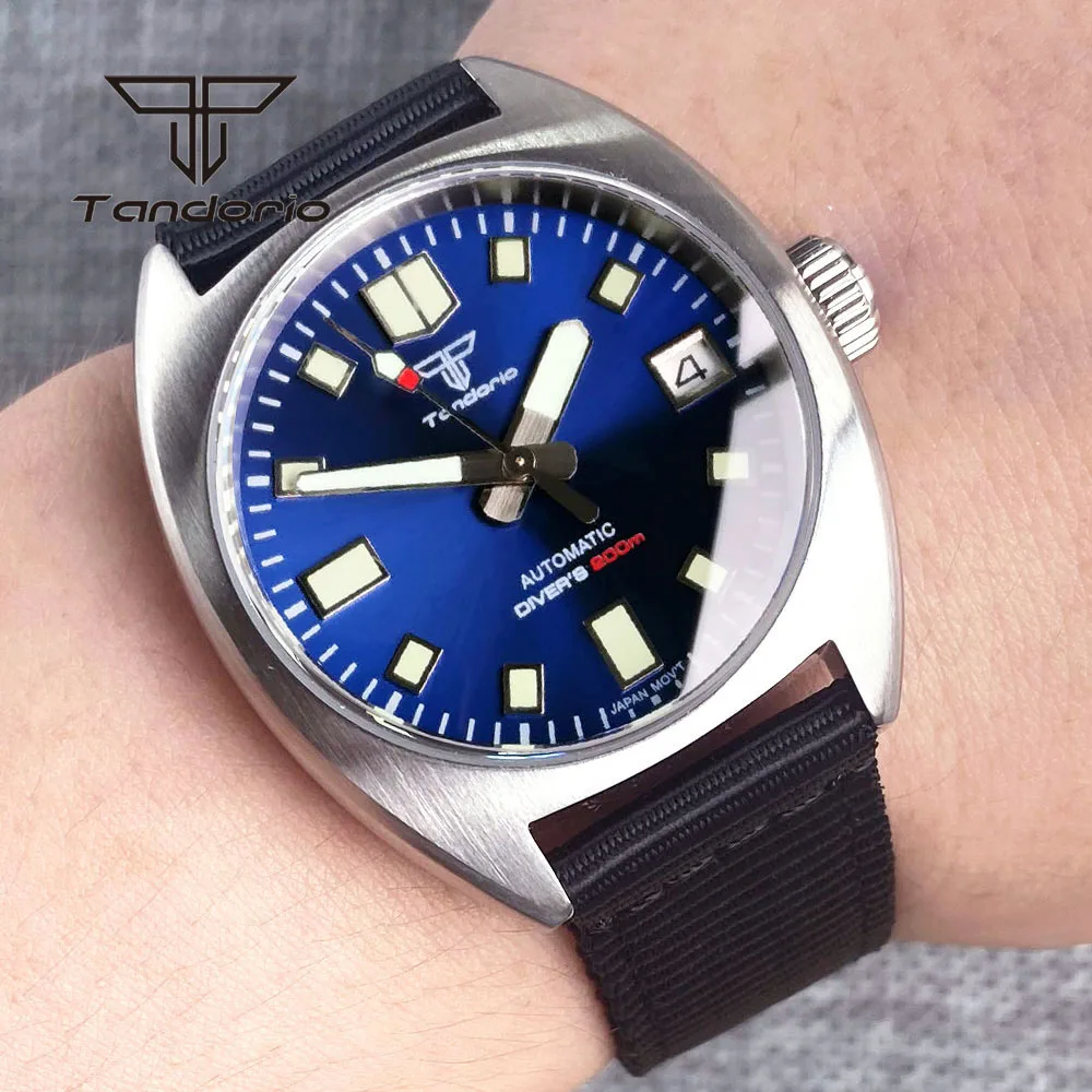 Tandorio Kleid 200m 36mm automatische Herren Taucher uhr nh35a pt5000 doppelt gewölbte Ar Saphir Sunburst Zifferblatt Datum Nylon armband leuchtend