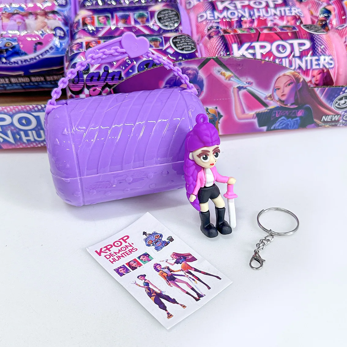 NOWE 1 szt./16 szt. Figurki Kpop Demon Hunters w kapsułce, anime blind box, niespodzianka, zawieszka do plecaka, breloczek, lalka na sznurku, zabawka dla dzieci, prezent