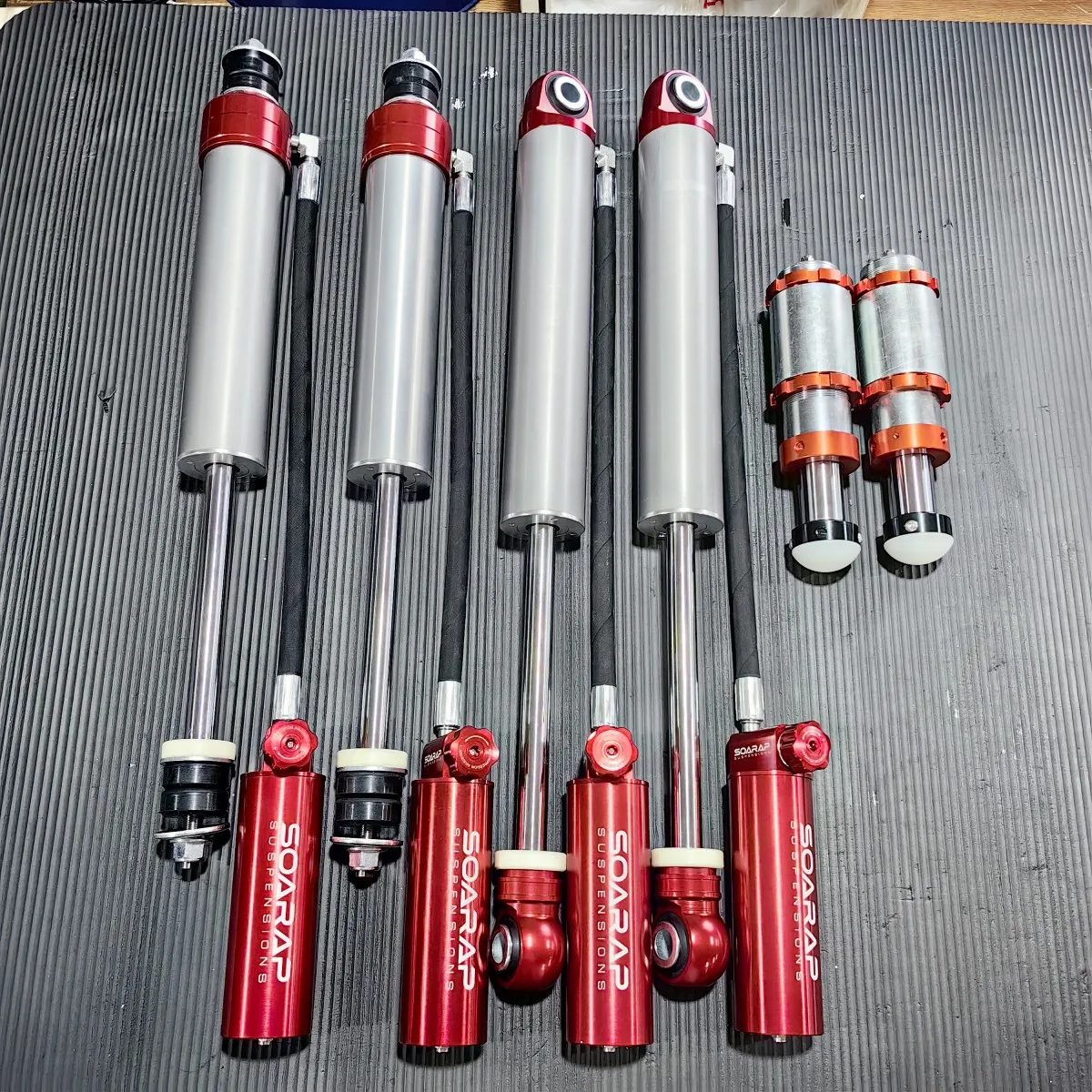 Amortisseurs réglables, barres stabilisatrices et butées de suspension SOARAP Off Road 4x4 Racing pour Nissan Patrol Y61