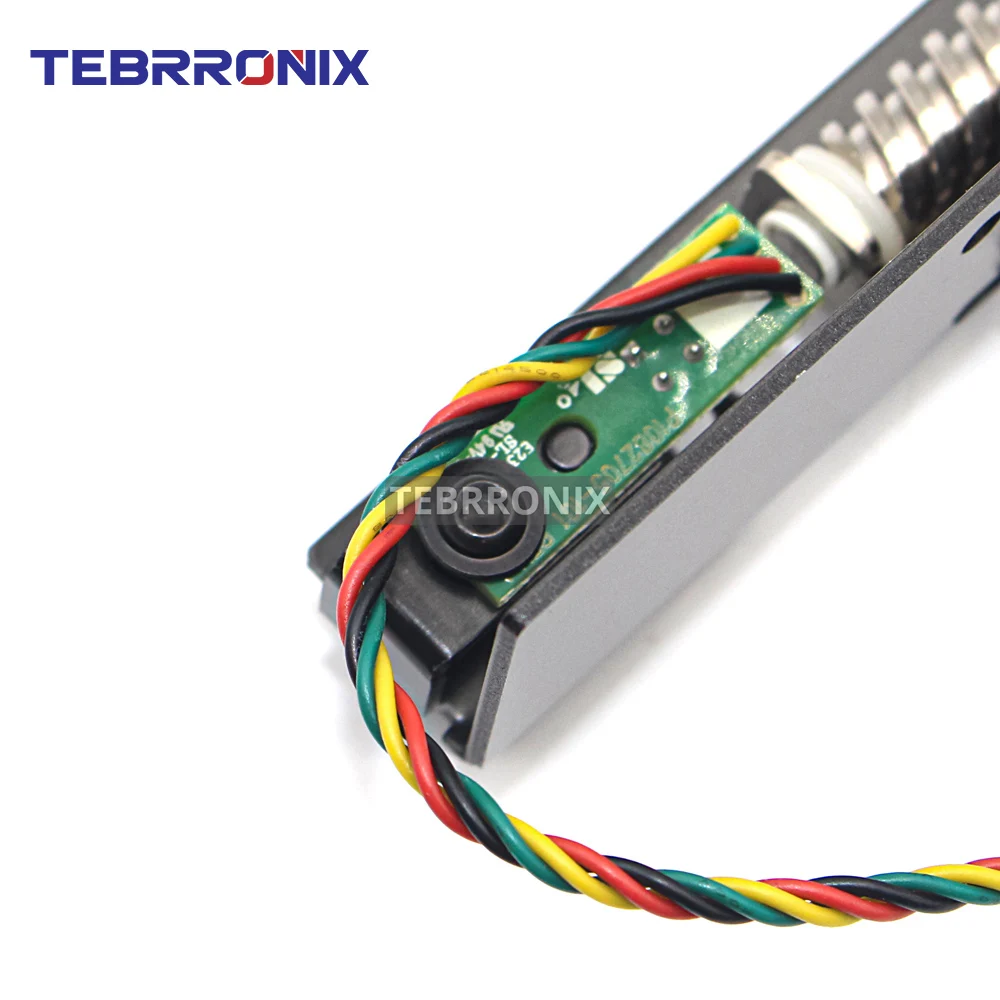 مجموعة دليل الوسائط الأصلية الجديدة لطابعة ملصقات الأكواد الشريطية الحرارية Zebra ZT610 P1083320-074