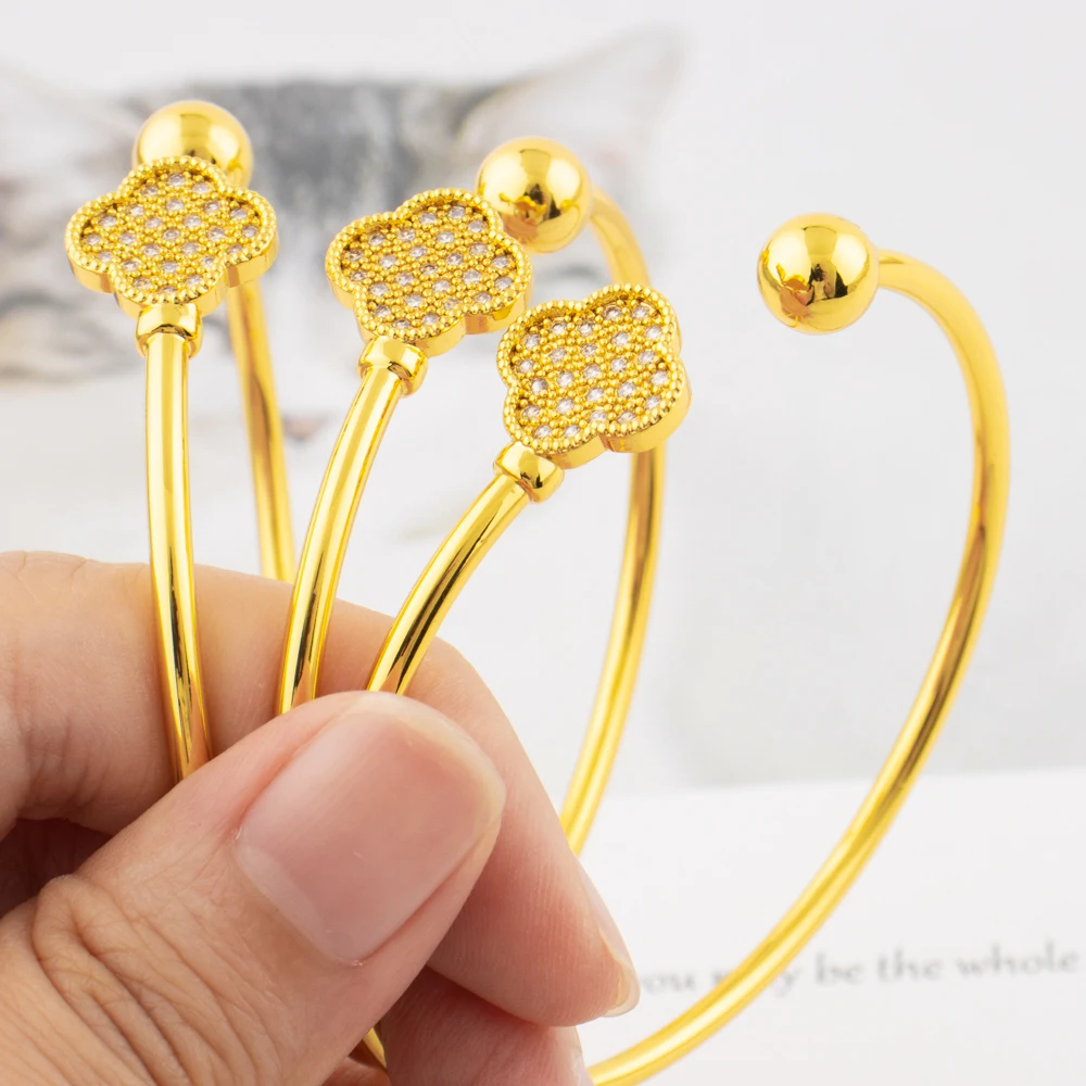 

New Design Classic Luxury Stainless Steel Shiny Zircon Clover Bracelets Elegant Temperament For Women's Daily Wear Jewelry Gifts