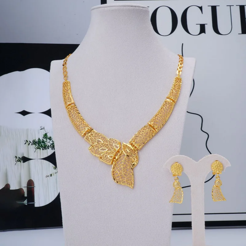 

Middle East Arabian Wedding Dubai Jewelry Set Fashion Pendant Necklace Earrings Bracelet Ring Women's Gift