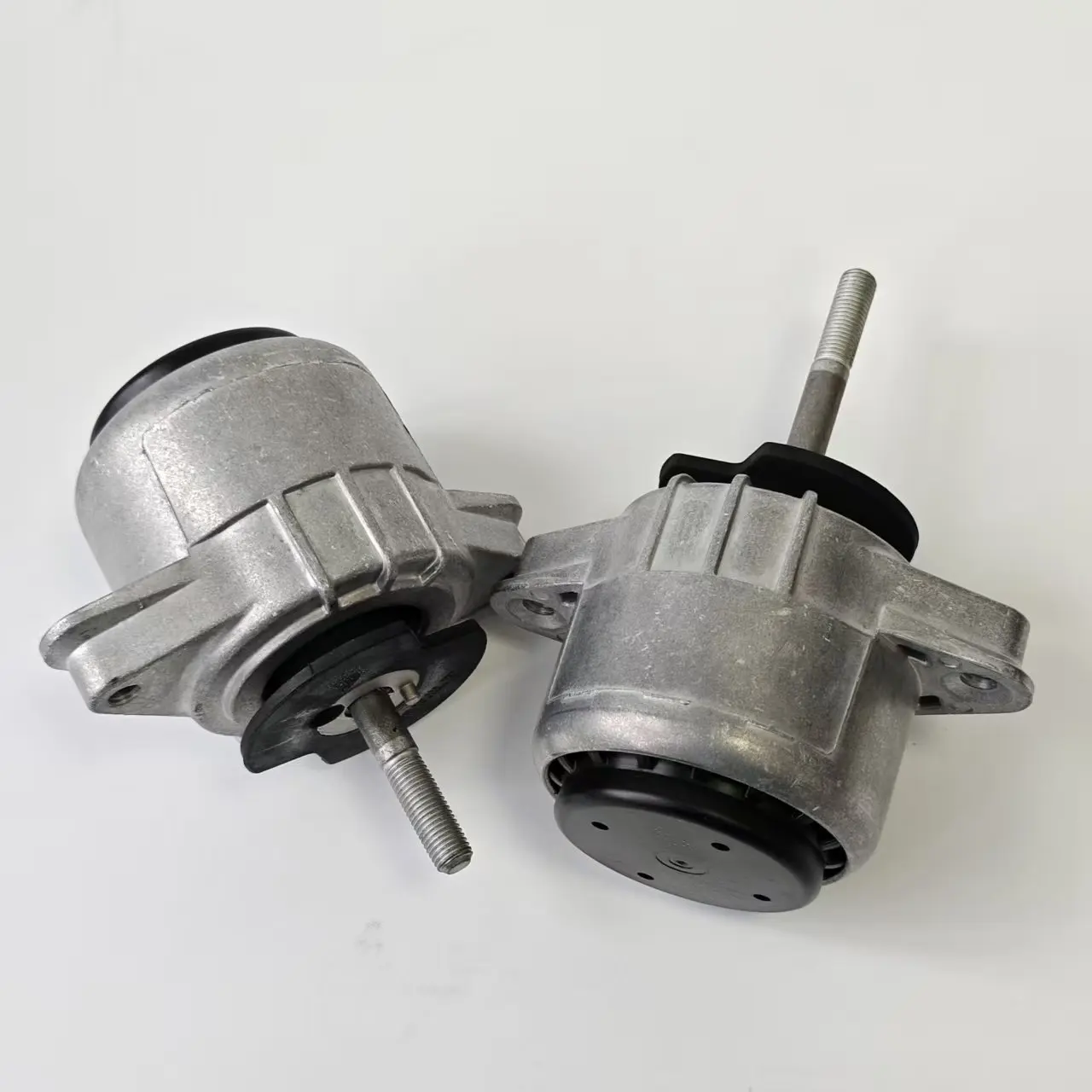 

Кронштейн автомобильного двигателя OEM-качество, резиновый буфер для ног, алюминиевый кронштейн для panamera 970 94637505822 94637505722