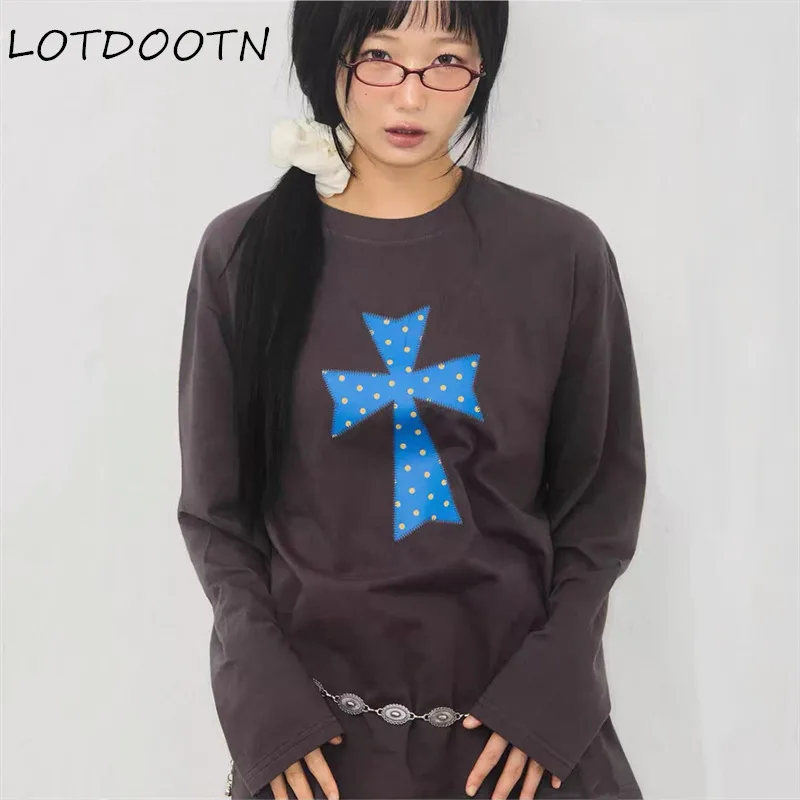 

LOTDOOTN Y2K Корейские свободные футболки из чистого хлопка с длинным светом, весенние футболки с перекрестным принтом, удобные базовые женские хлопковые топы