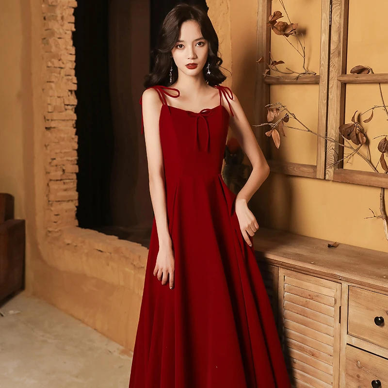 

Ele Long Strapl Red Wedding Dr for Women New 2026 Bridal Evening Gown Suitable for Banquet And Daily Wear