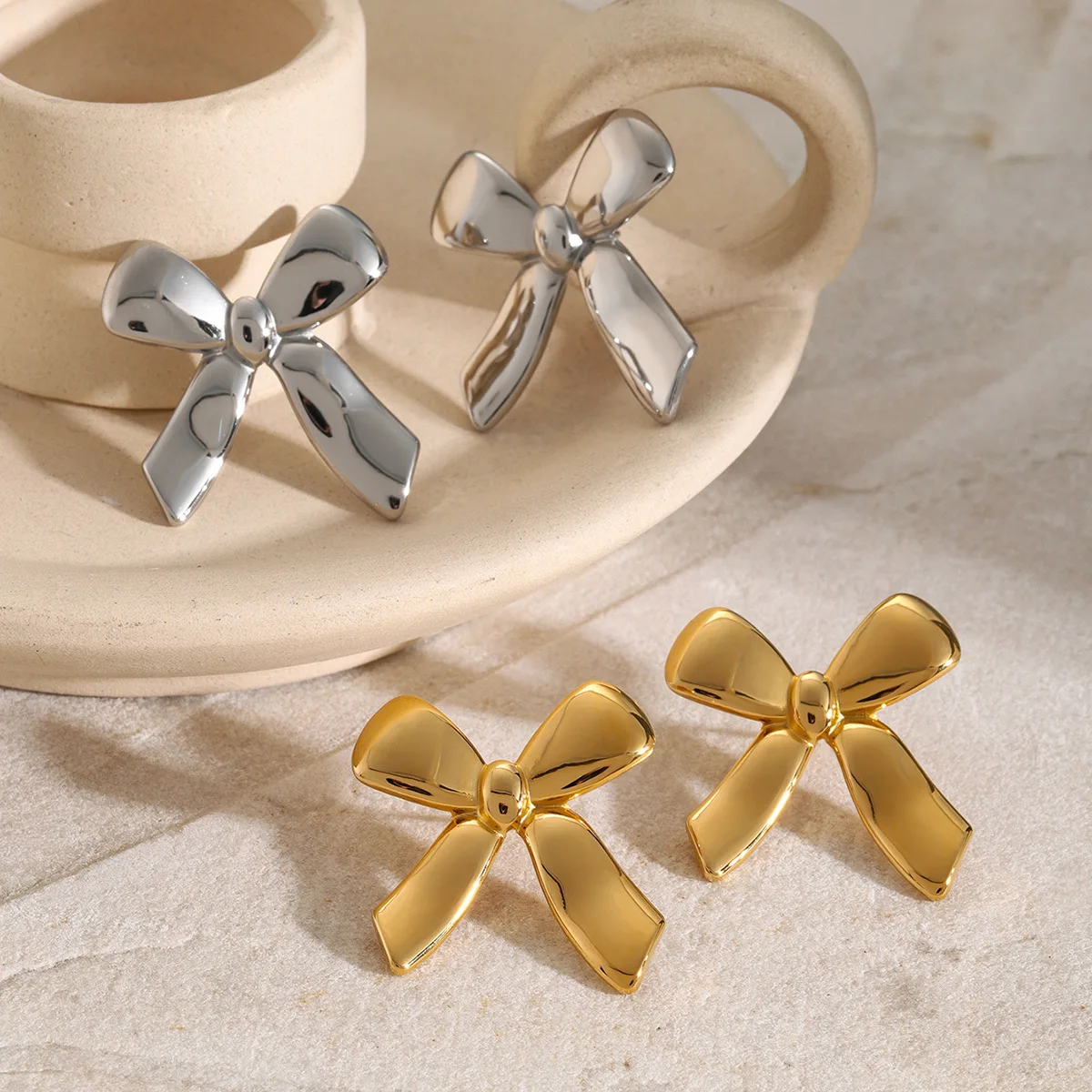 

Ins Style Unique Bowknot Design Stainless Steel Stud Earrings for Women, Creative Popular Fashion Accessory