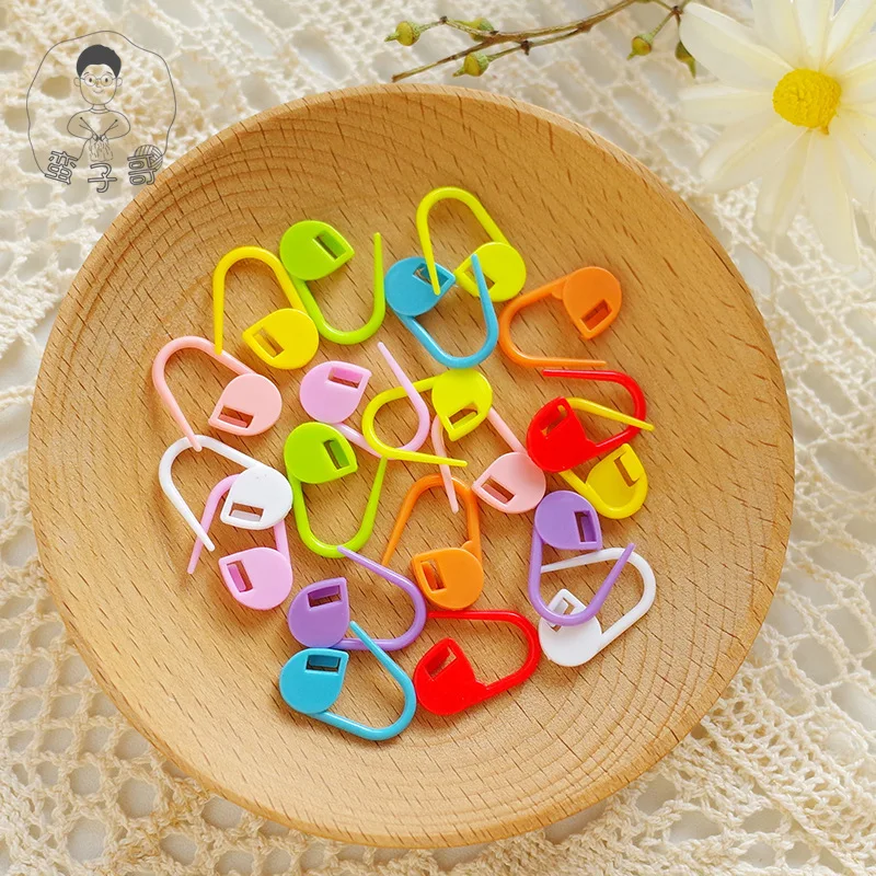 50/100/200/500pcs Mixed Color Knitting Stitch Counter Crochet Locking Stitch Markers Stitch Needle Clip Knitting Crochet Markers