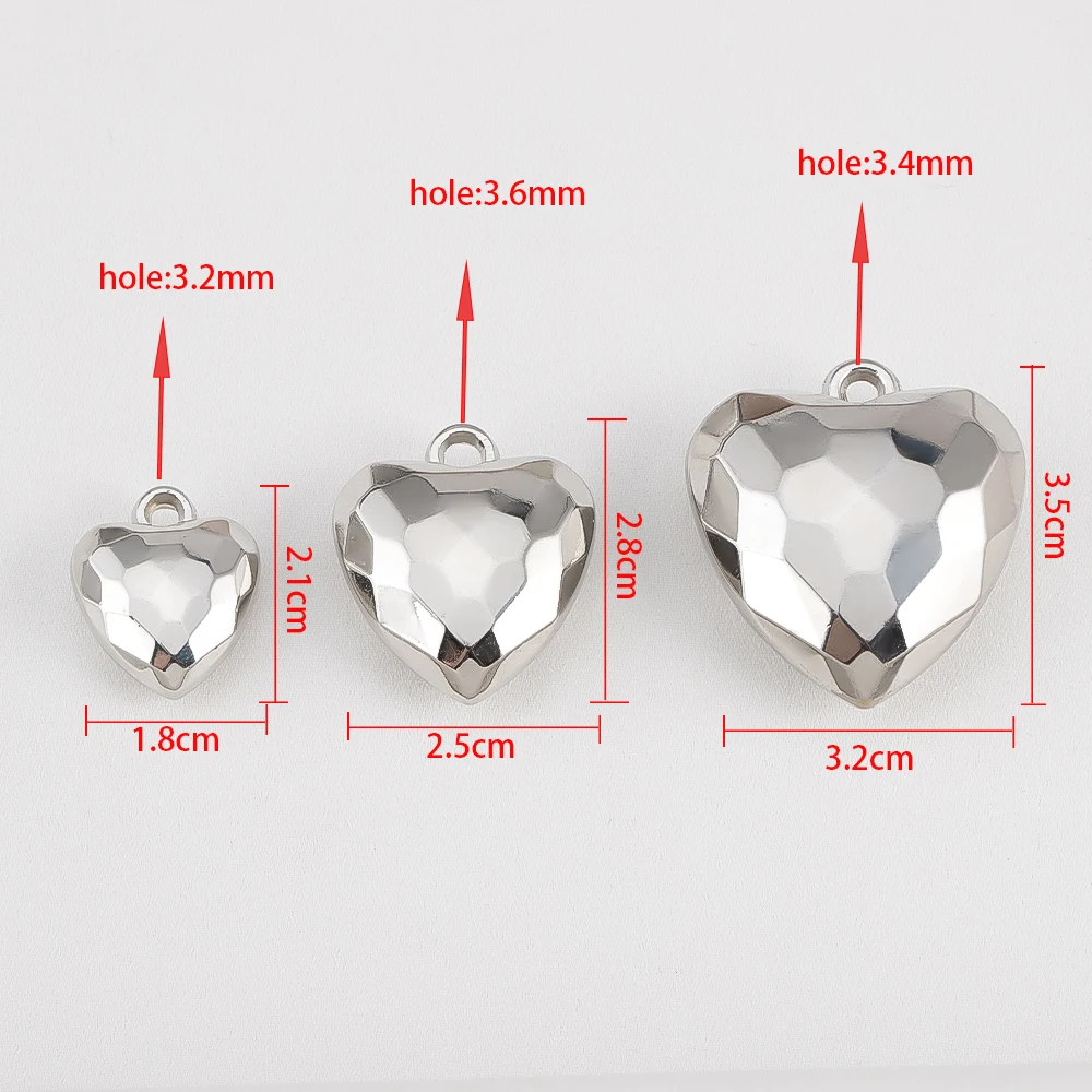 10 Stück CCB Kunststoff Metallic Facettierte Herz Anhänger Für DIY Vielseitige Armband Halskette Geometrische Charme Schmuck Finden Material