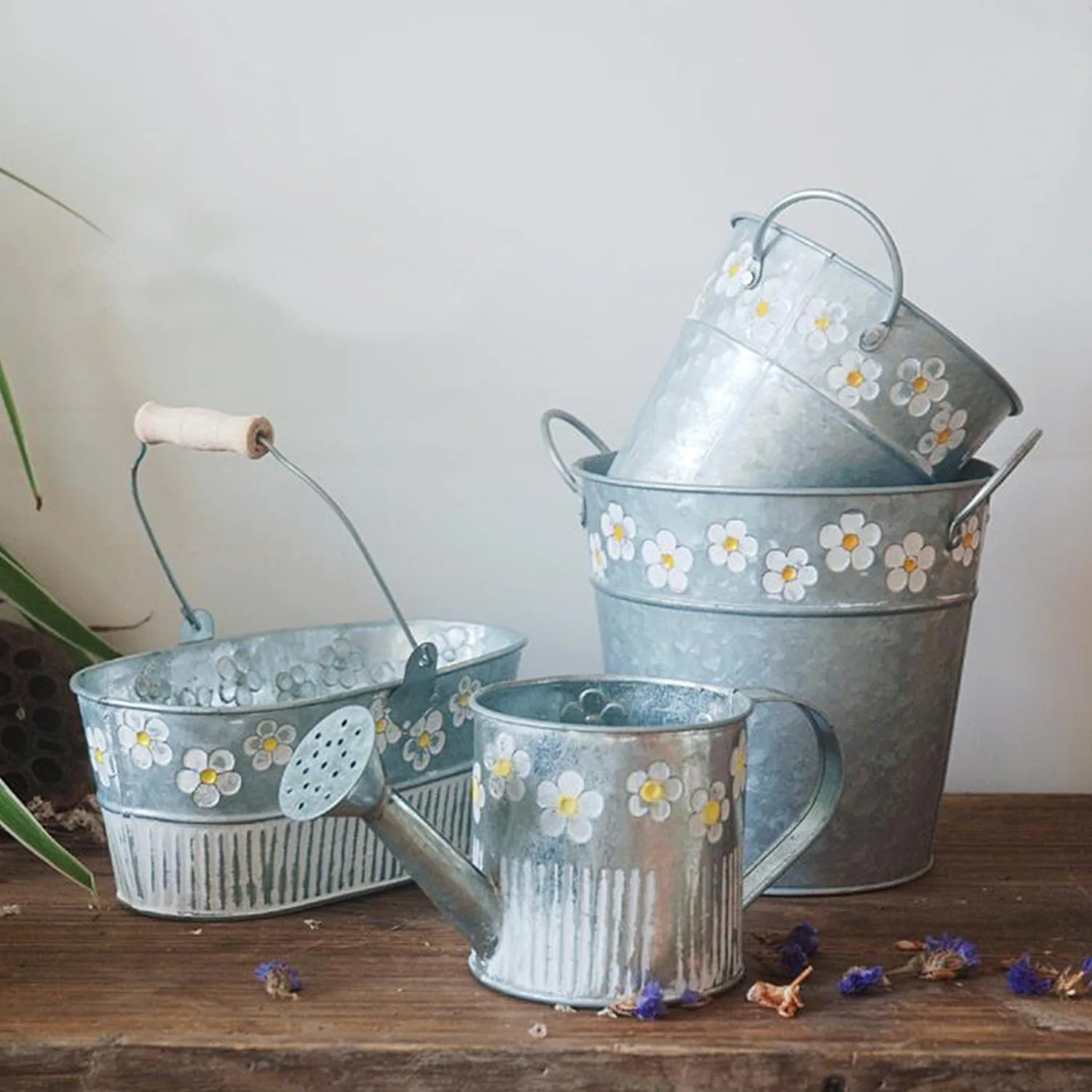 

YFY dried flower device flower tube balcony grocery garden flower pot tin bucket retro old wrought iron Thai milk bucket