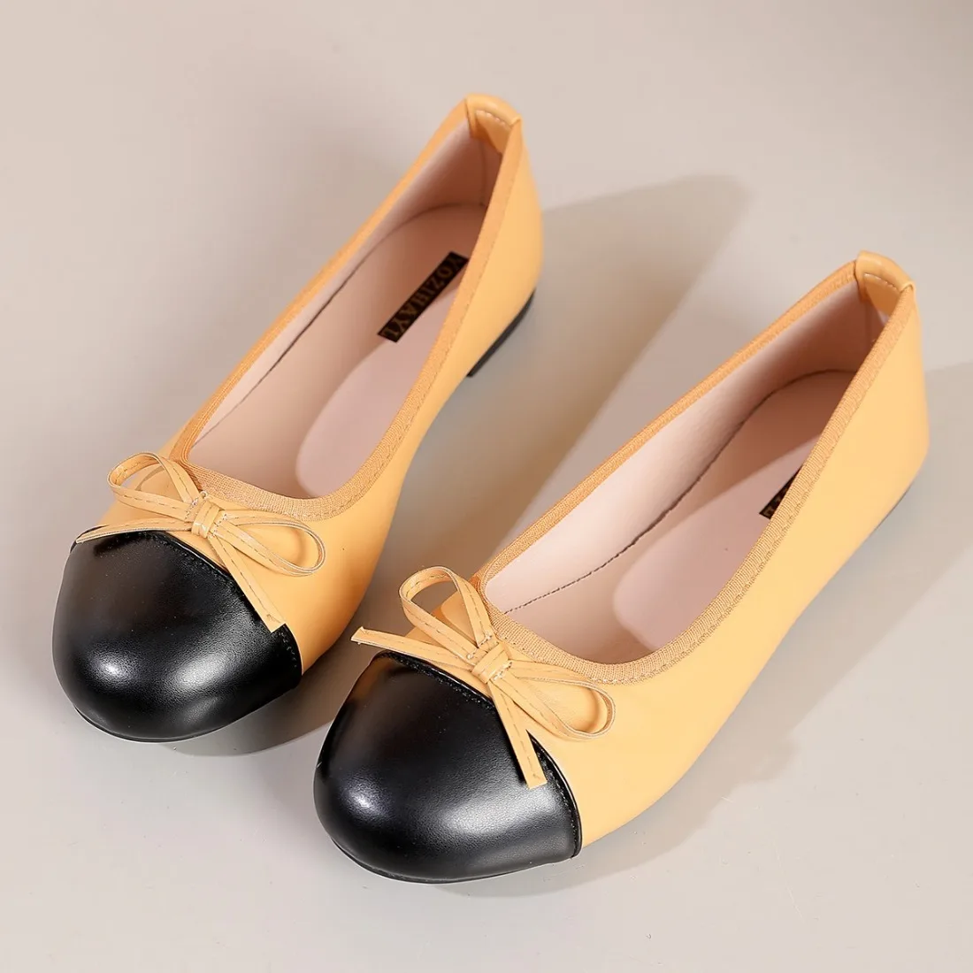 

2026 New Style Women's Ballet Flat Shoes Round Toe Leather Slip-On Casual Low Heel Rubber Outsole Butterfly Knot Design