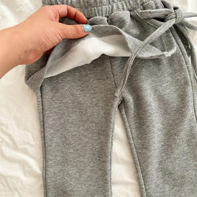 2026 Herbst 1-6 Jahre Mädchen Schlaghosen BELLBELL Kleinkind Mädchen Fake Two-Piece Schlaghosen – Detail 3