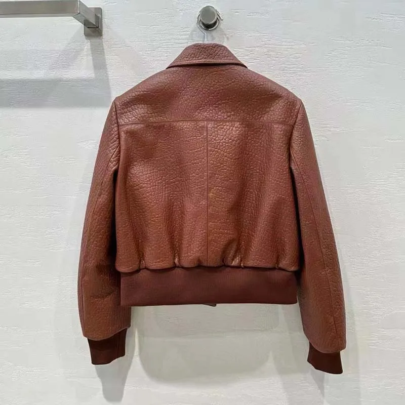 Chaqueta de cuero genuino con cuello vuelto para mujer, abrigo de piel de oveja granulada de longitud corta, Primavera e invierno, botonadura única