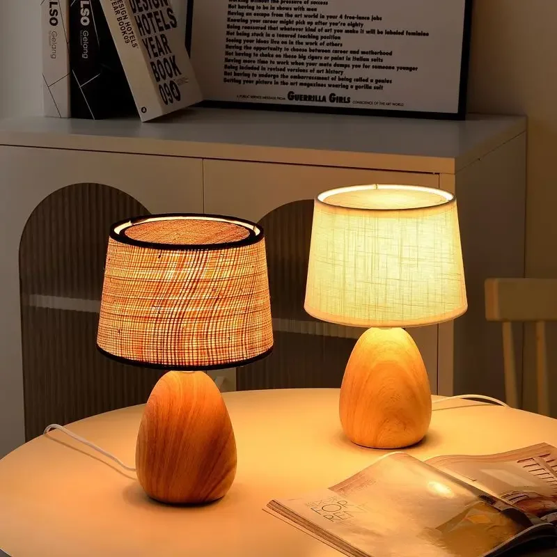 Vintage Bedroom Bedside Lamp Solid Wood Grain Creative Ceramic Design Ornament Simple Atmosphere Night Light Japanese Table Lamp