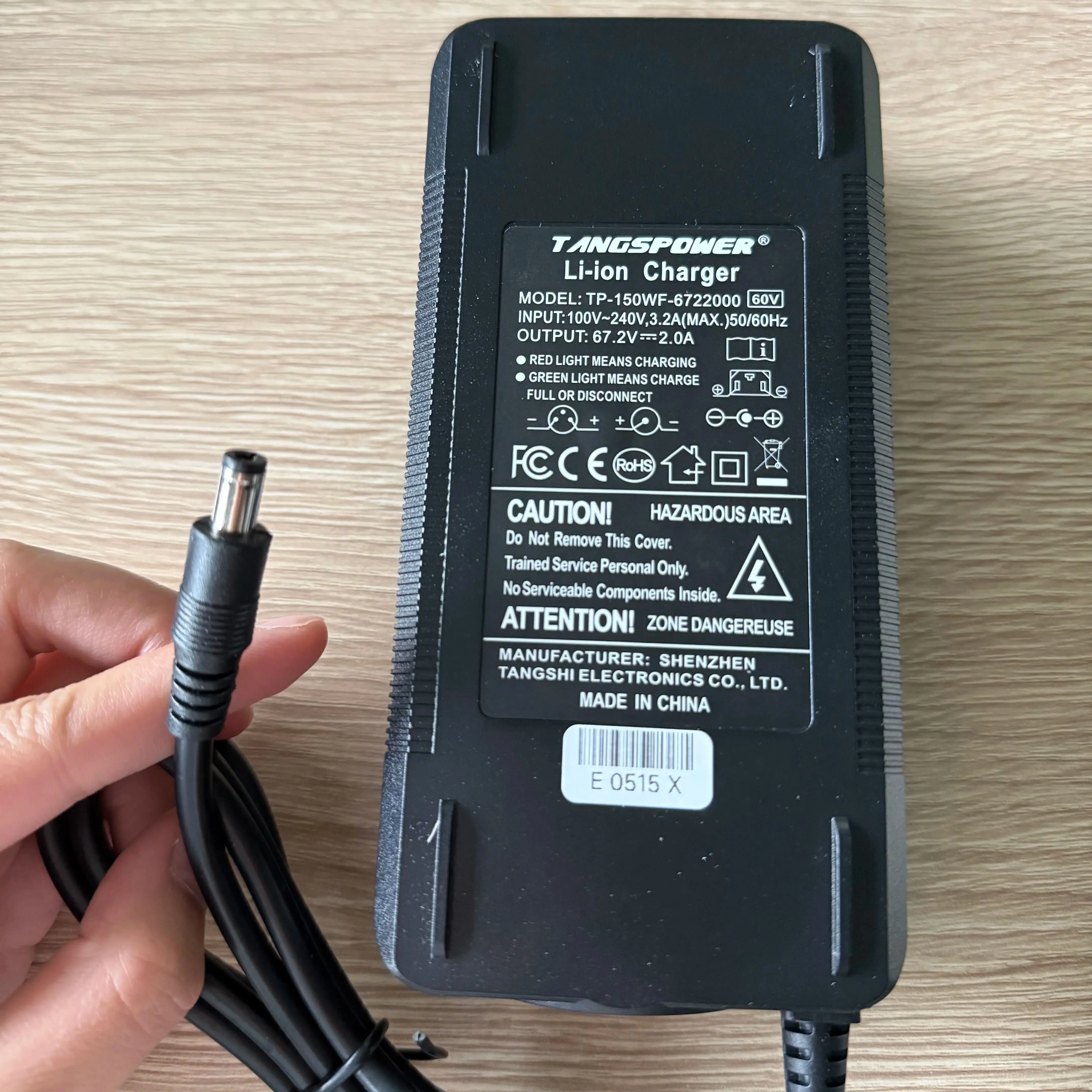 67.2V 2A Smart Li-ion Battery Charger 16Series For 60V Electric Scooter Bicycle Lithium Battery Charger DC HighQuality Connector