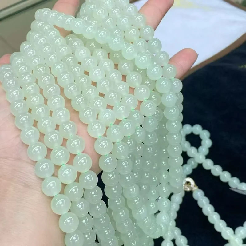 Natural Hetian Jade 10Mm Necklace, Emerald Green, High Quality, Delicate And Lustrous