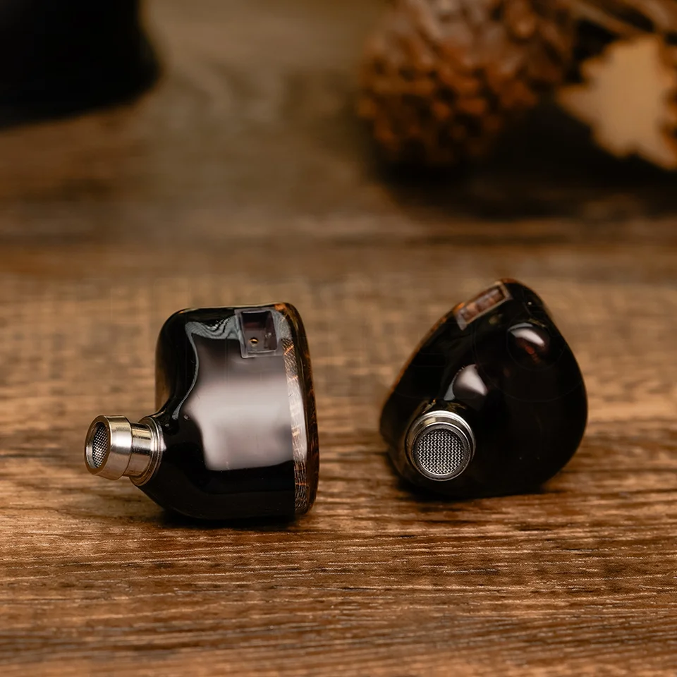 Dunu DaVinci イヤフォン Hi-Res Audio DUNU DaVinci レビュー：人気な理由も頷ける、迫力満点のサウンドを