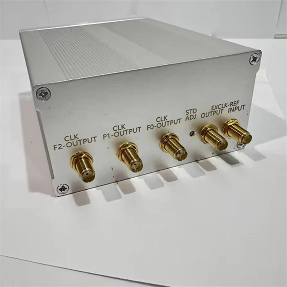 AC284★♠◐10M 0.1ppm OCXO Adjustable Frequency Standard 2.5K-200M Clock Source Module W/ SMA Female Connectors