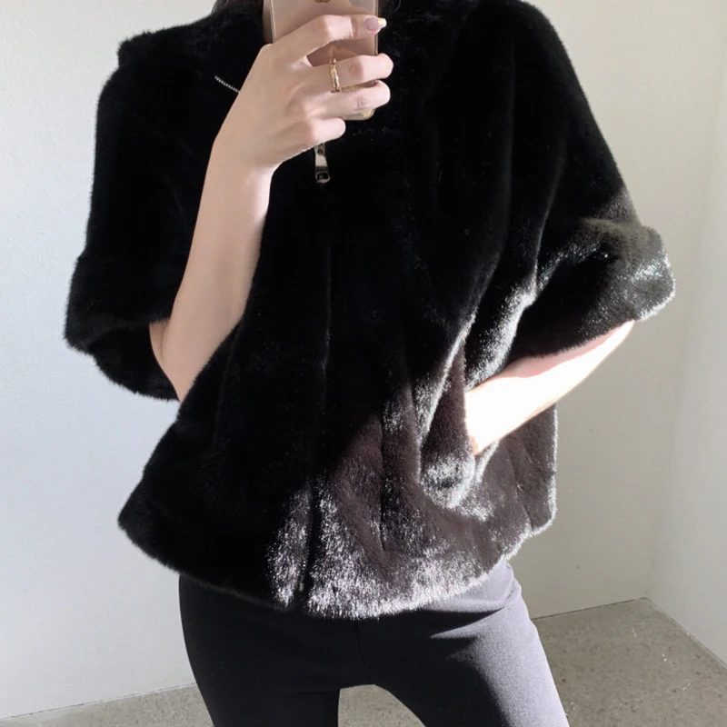 Clothland 女性ヴィンテージフード付き毛皮コートジッパー半袖カジュアルジャケット女性暖かい生き抜くトップス Mujer CB268