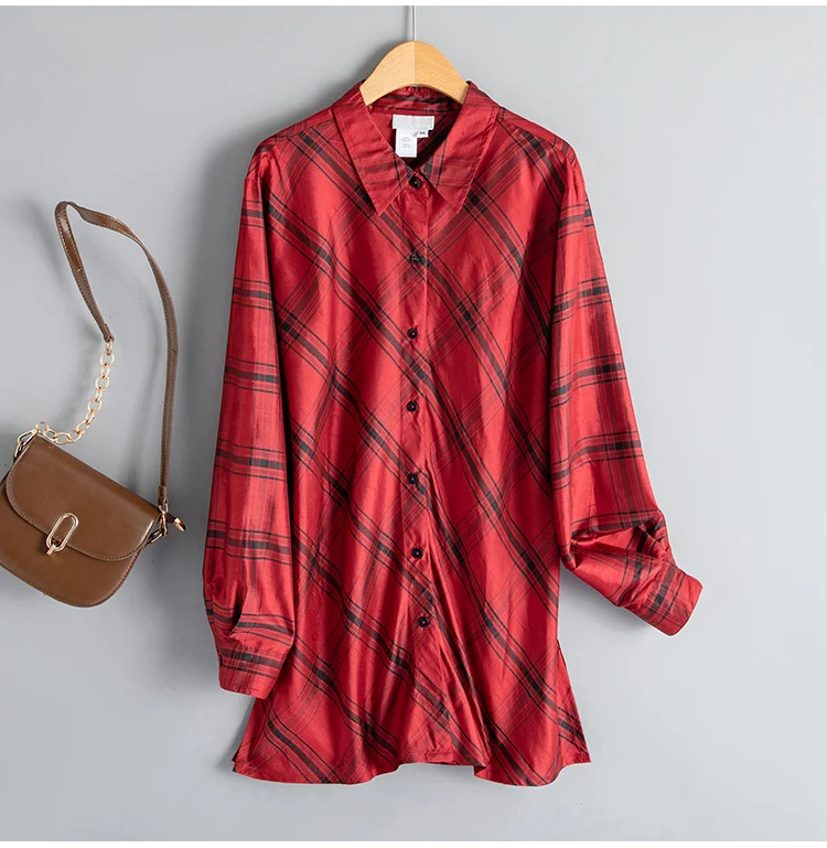

New silk long sleeved casual shirt, medium to long, loose and oversized, fashionable plaid pattern