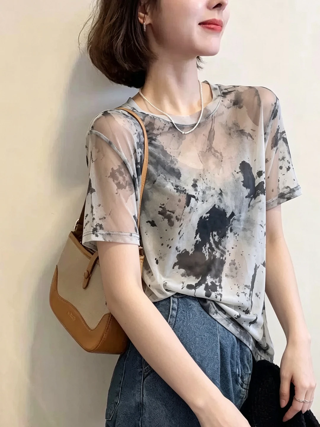 

Fashionable Commute Short Sleeve T-Shirt Water-Based Ink Print Retro High-End Feel Straight Cut Korean Style Silk Material