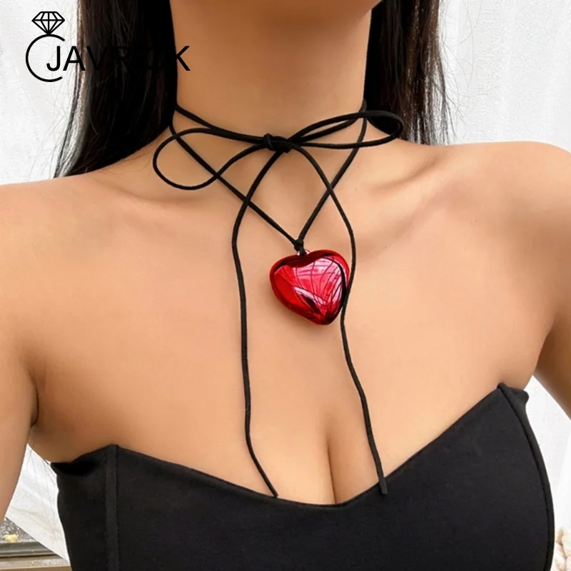 Bow Tie Choker Love Heart Pendant Collar Necklace Jewelry Y2K Clavicle Chain Necklace for Women Bridal Adjustable Knotted Chain