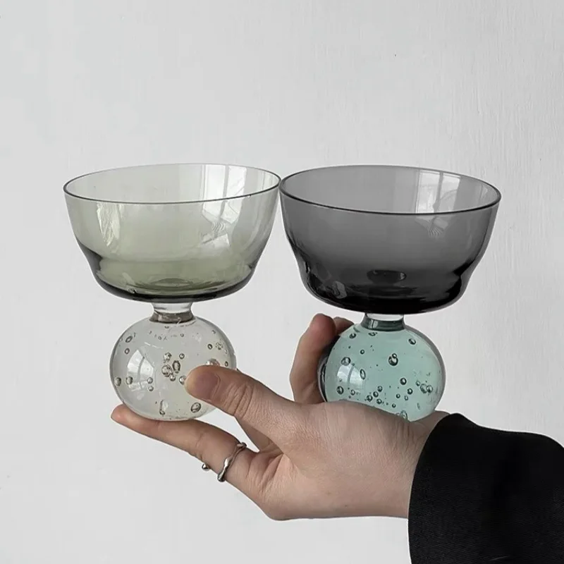 

Personalized Retro Green Bubble Glass Good-looking Hand-Blown Wine Glass Advanced Design Cocktail Glass