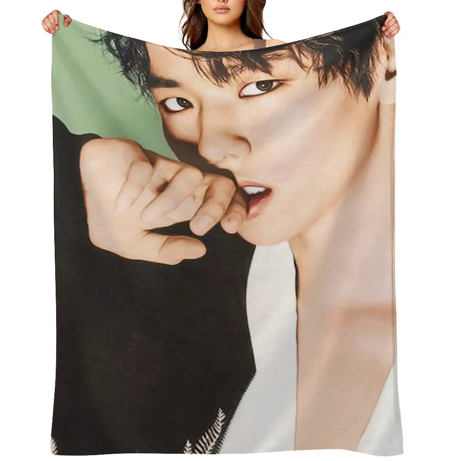 

Baekhyun Throw Blanket decorative Sofa Quilt Bed covers cosplay anime Blankets