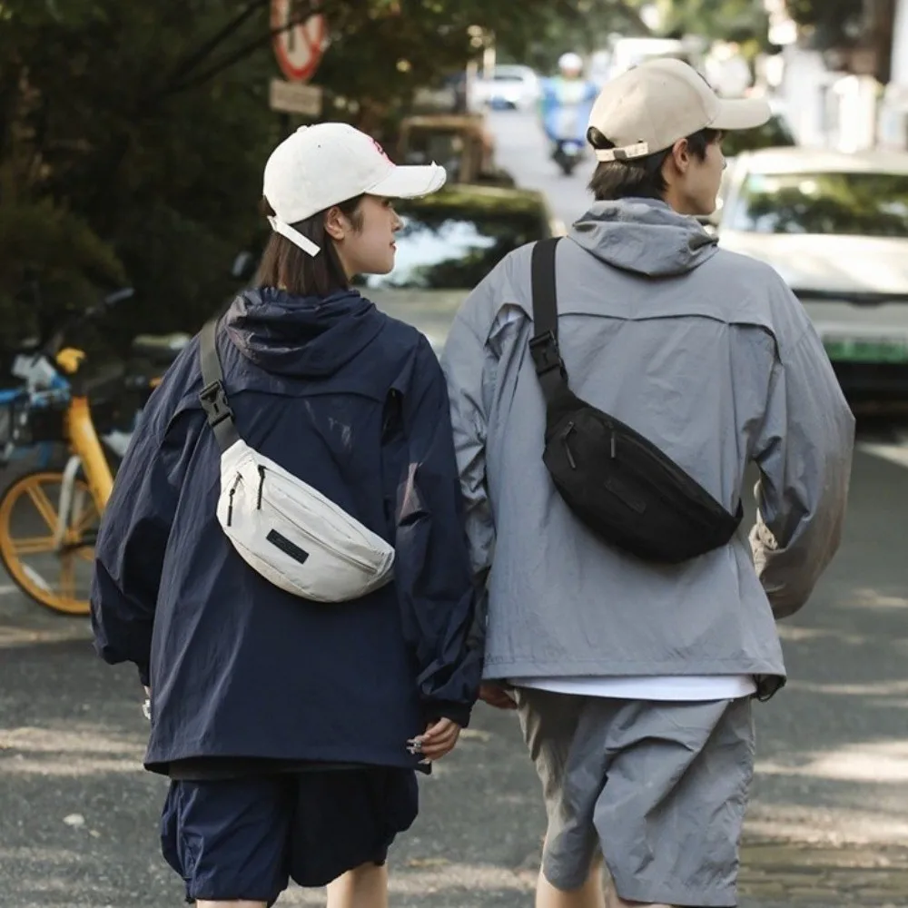 

Fashion Casual Men's Chest Bag Large Capacity Waterproof Nylon Shoulder Bag Commuting Lightweight Crossbody Fanny Pack Travel