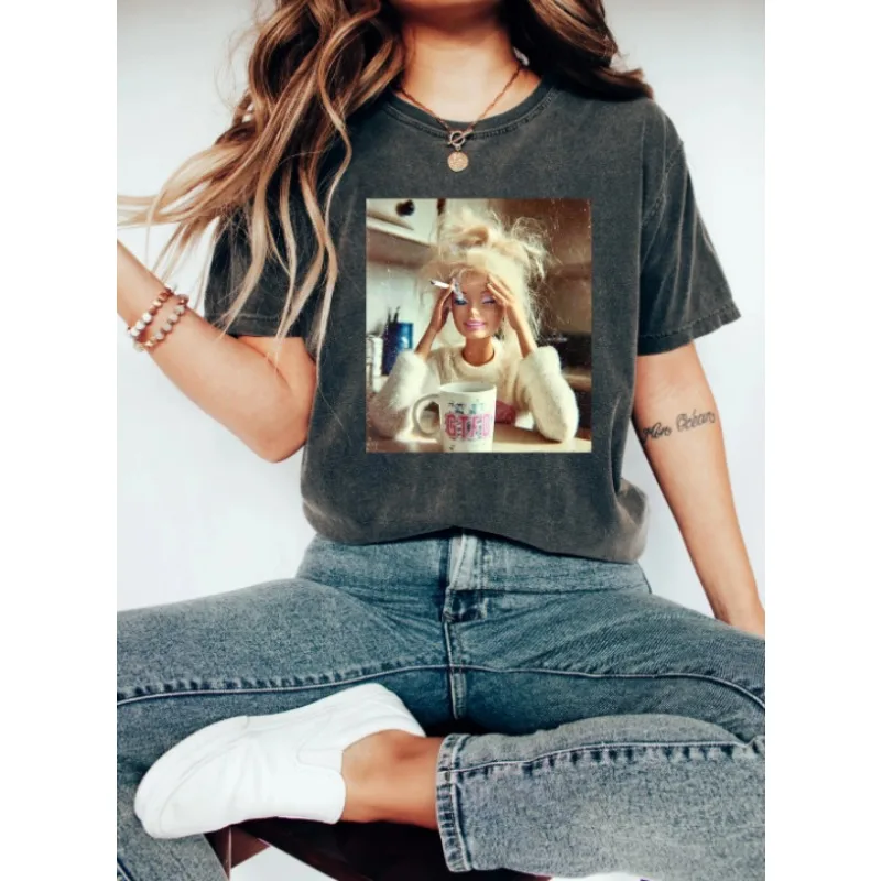 Make Old Doll Face Emoji T-shirt, Funny Sad Emoji Summer New Retro Street Unisex Casual Fashion Y2K T-shirt