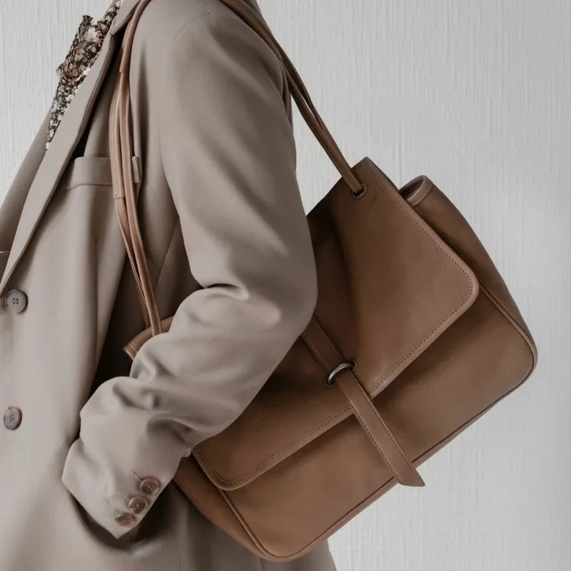 Women's Bag Single Shoulder Crossbody Niche Design Versatile Tote Bag Large Capacity Messenger Bag for Women 2023 New