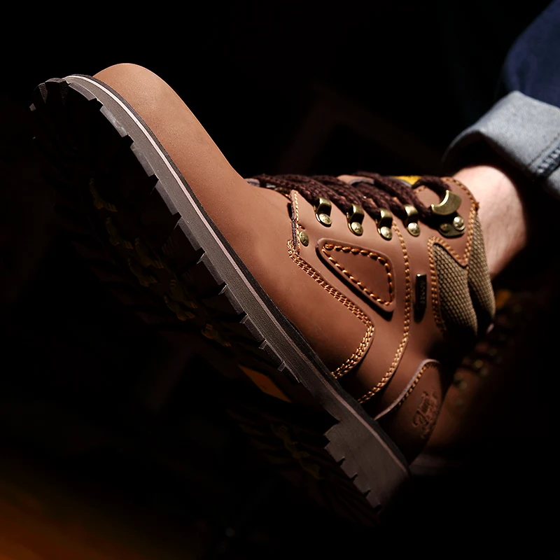 أحذية المشي لمسافات طويلة الرجال أحذية الصيد مقاوم للماء التكتيكية الصحراء القتالية حذاء من الجلد حذاء ارتحال النساء العمل الجلود المشي أحذية رياضية