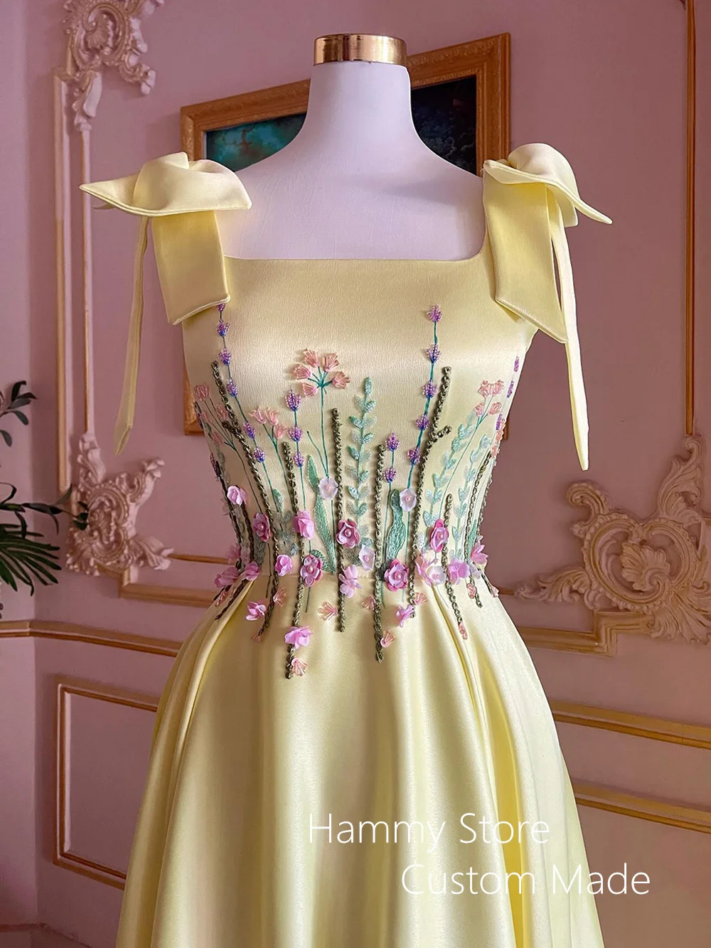 Yellow Evening Dress Square Neck Sleeveless Embroidery Lace Flowers A Line Satin Corset Prom Dresses Dubai Formal Party Gown