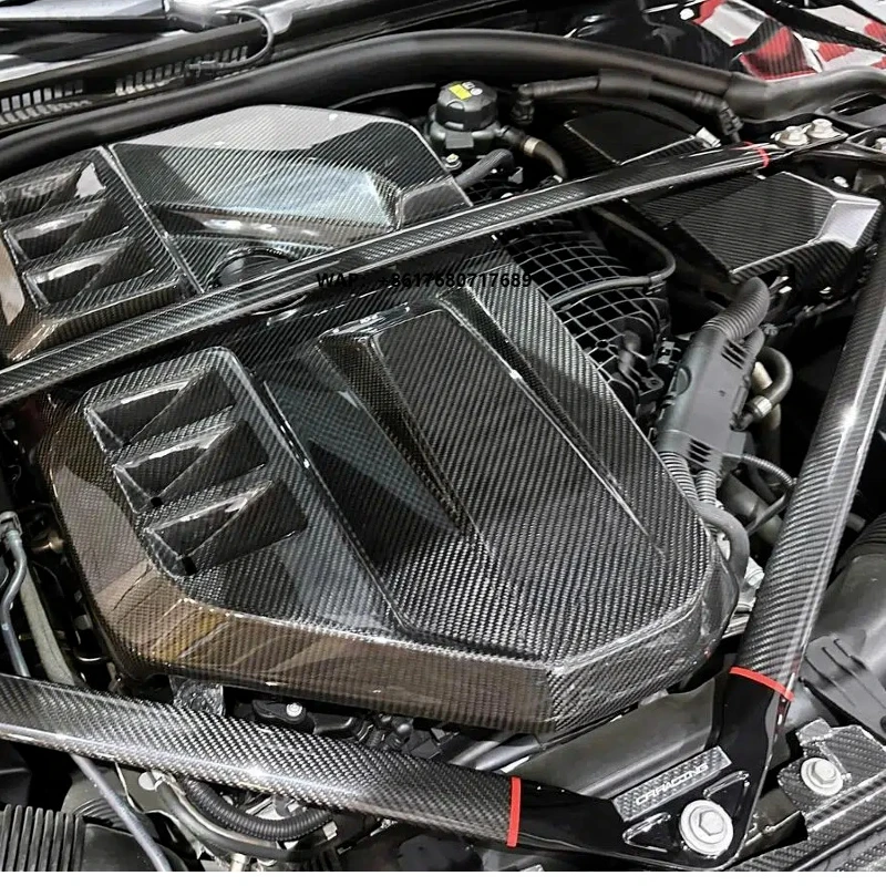 

CSL All Carbon Fiber Body Kit for G80 M3 & G82 M4 New Condition Includes Engine Hood and Bolts